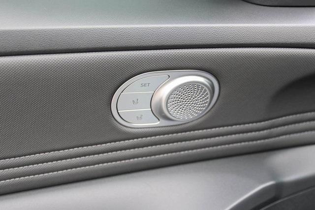 new 2025 Hyundai ELANTRA HEV car, priced at $28,225