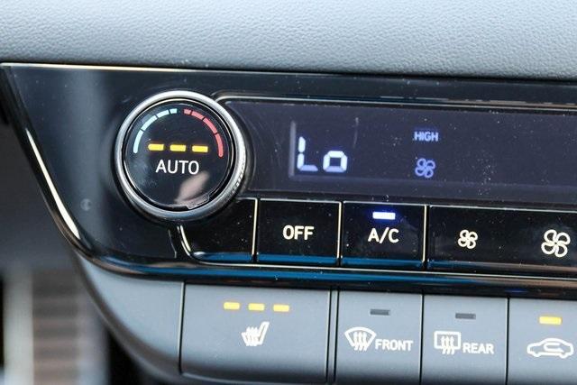 new 2025 Hyundai Elantra car, priced at $27,962