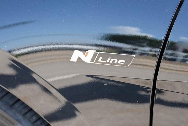 new 2025 Hyundai Elantra car, priced at $27,962