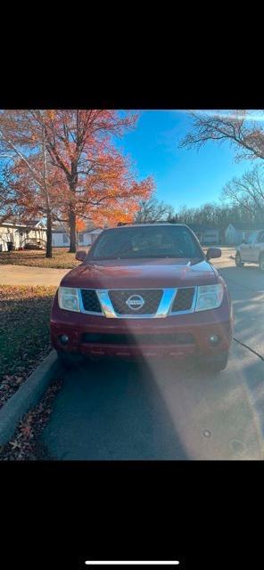 used 2007 Nissan Pathfinder car, priced at $2,500