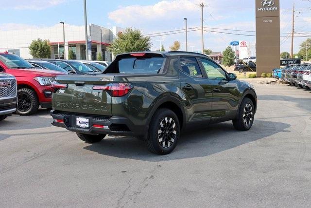 new 2025 Hyundai Santa Cruz car, priced at $34,015