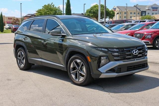 new 2025 Hyundai Tucson car, priced at $30,201