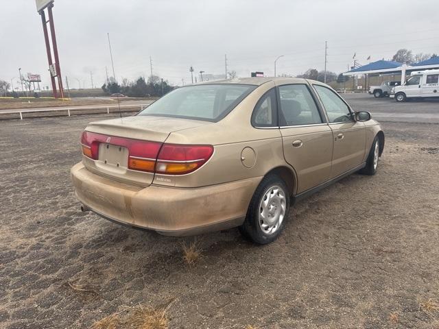 used 2001 Saturn L car, priced at $2,000