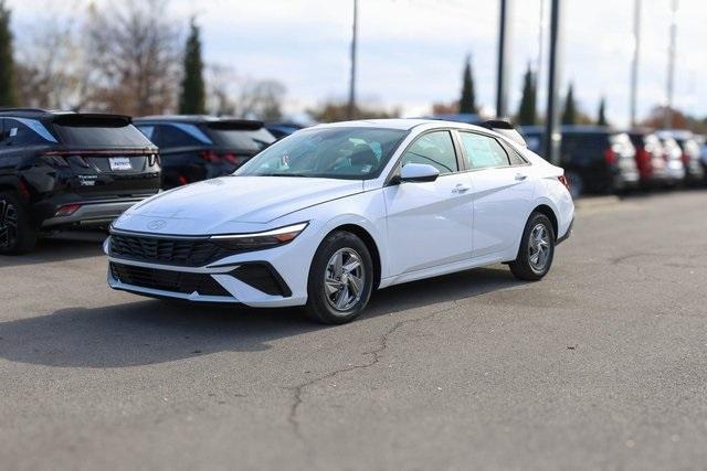 new 2025 Hyundai Elantra car, priced at $23,425