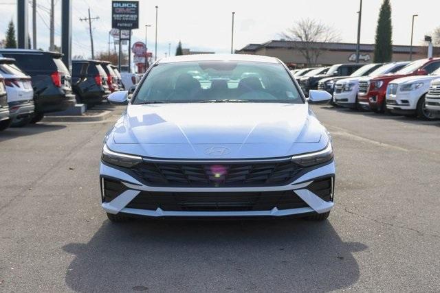 new 2025 Hyundai Elantra car, priced at $23,425