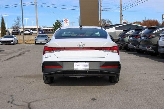 new 2025 Hyundai Elantra car, priced at $23,425