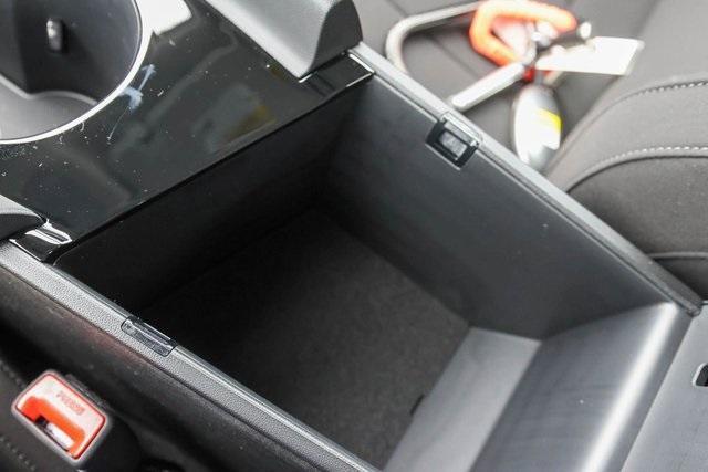 new 2026 Hyundai ELANTRA HEV car, priced at $26,253