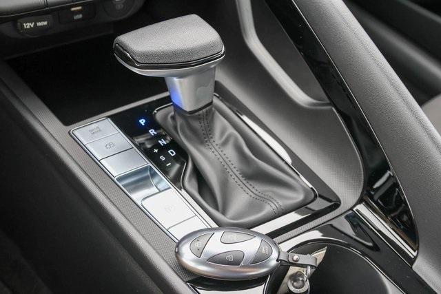 new 2026 Hyundai ELANTRA HEV car, priced at $26,253