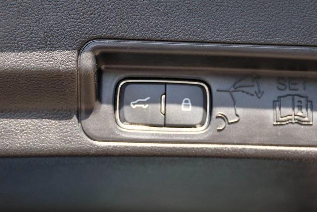 used 2022 Ford Explorer car, priced at $32,067