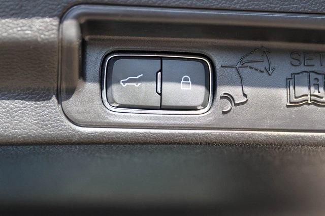 used 2022 Ford Explorer car, priced at $32,067