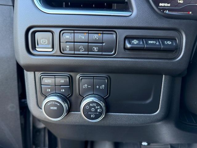 used 2023 GMC Yukon XL car, priced at $55,753