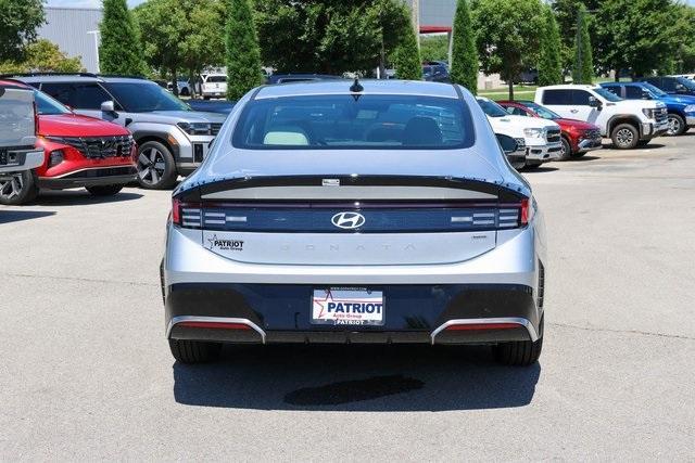 new 2025 Hyundai Sonata Hybrid car, priced at $30,688