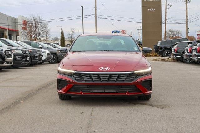 new 2025 Hyundai Elantra car