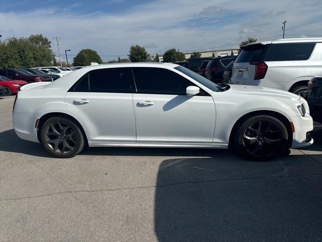 used 2021 Chrysler 300 car, priced at $27,984