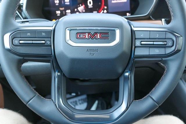 new 2025 GMC Canyon car, priced at $48,405