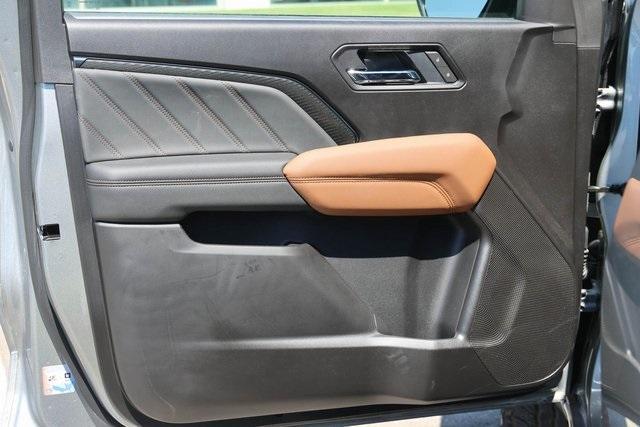 new 2025 GMC Canyon car, priced at $48,405