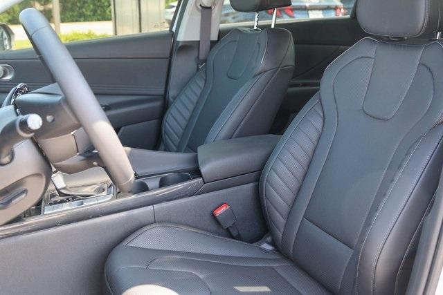 new 2025 Hyundai ELANTRA HEV car, priced at $28,754