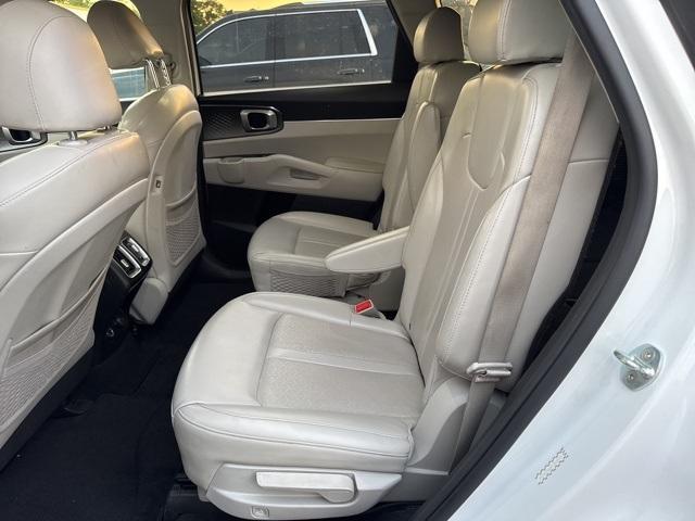 used 2021 Kia Sorento Hybrid car, priced at $20,000