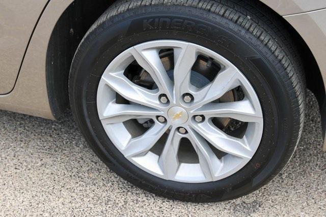 used 2025 Chevrolet Malibu car, priced at $21,000