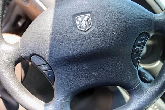 used 2006 Dodge Stratus car, priced at $2,500