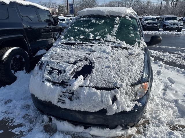 used 2005 Dodge Grand Caravan car, priced at $3,500