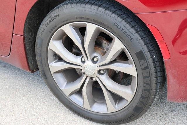 used 2019 Chrysler Pacifica car, priced at $18,000