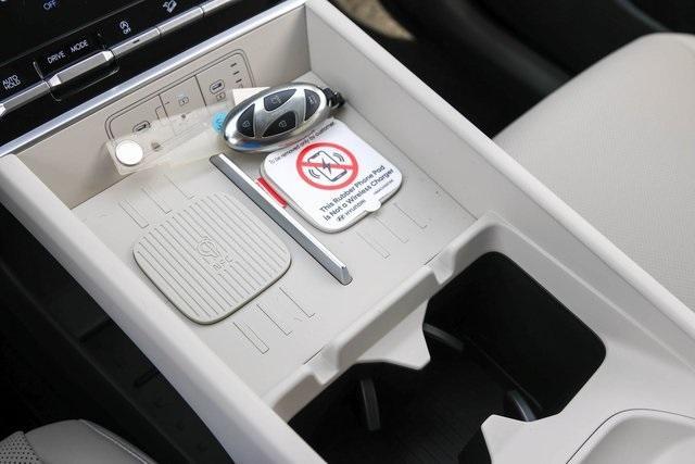 new 2025 Hyundai Santa Fe car, priced at $35,852