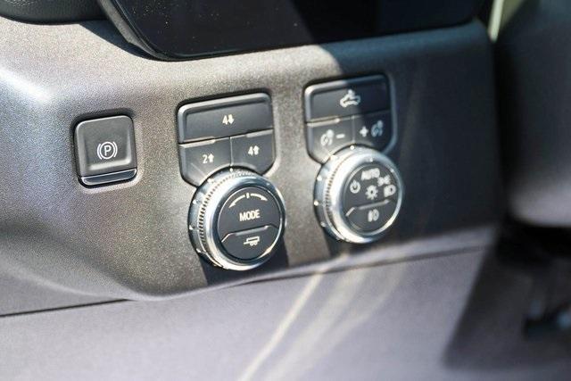 new 2025 GMC Sierra 3500 car, priced at $59,370