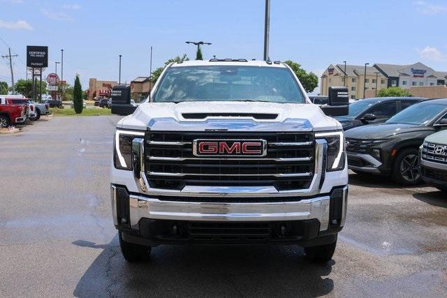 new 2025 GMC Sierra 3500 car, priced at $59,370