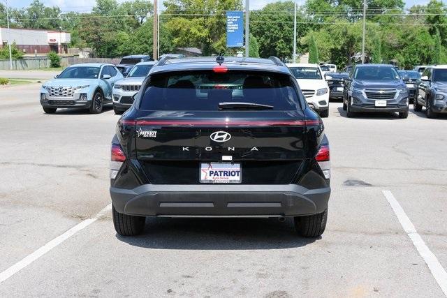 new 2025 Hyundai Kona car, priced at $27,510