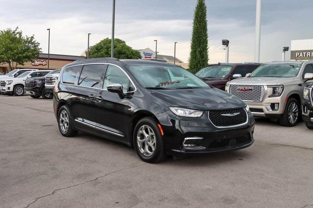 used 2022 Chrysler Pacifica car, priced at $23,000