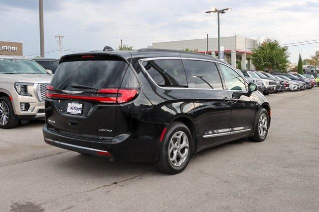 used 2022 Chrysler Pacifica car, priced at $23,000