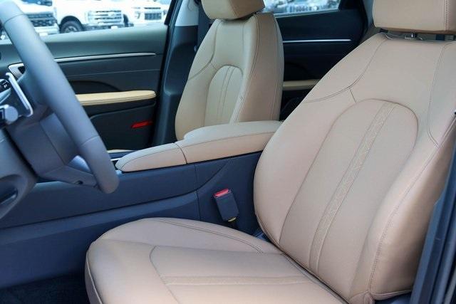 new 2025 Hyundai Sonata Hybrid car, priced at $36,793