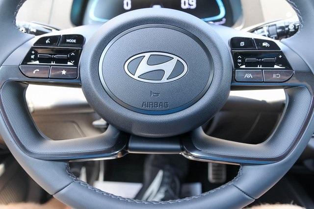 new 2025 Hyundai Elantra car, priced at $24,041