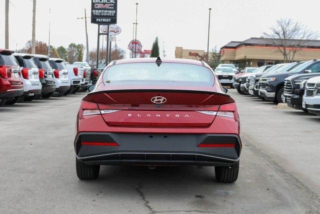 new 2025 Hyundai Elantra car, priced at $23,308