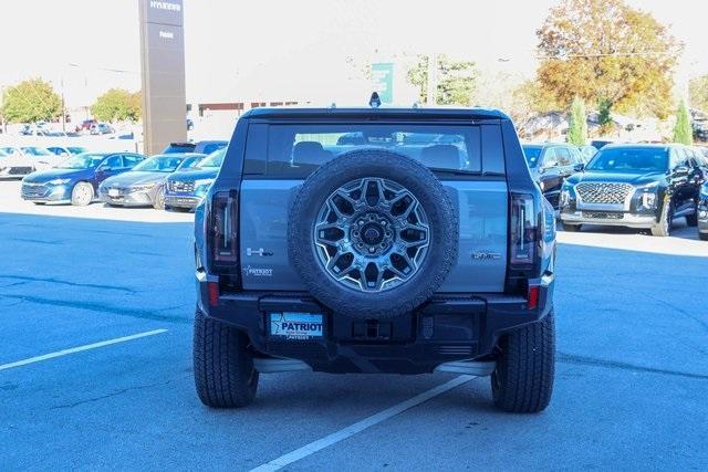 new 2025 GMC HUMMER EV car