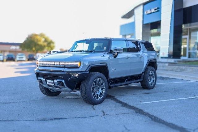 new 2025 GMC HUMMER EV car