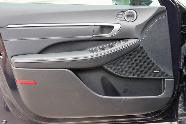 new 2025 Hyundai Sonata Hybrid car, priced at $36,930