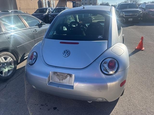 used 2000 Volkswagen New Beetle car, priced at $4,000