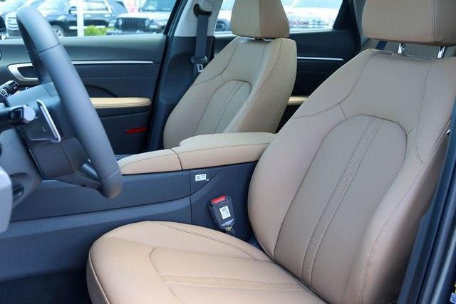 new 2025 Hyundai Sonata Hybrid car, priced at $36,772