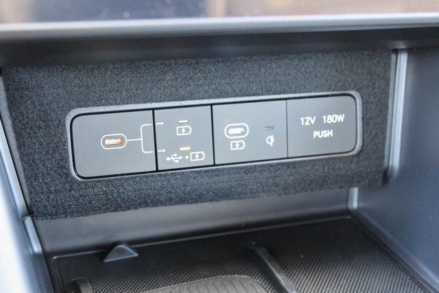 new 2025 Hyundai Sonata Hybrid car, priced at $36,772