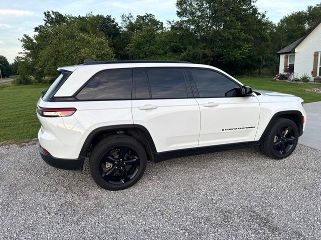 used 2022 Jeep Grand Cherokee car, priced at $27,000