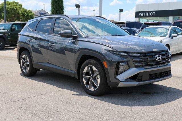 new 2025 Hyundai TUCSON Hybrid car, priced at $33,849