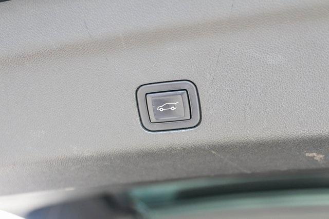 used 2021 GMC Yukon car, priced at $50,200