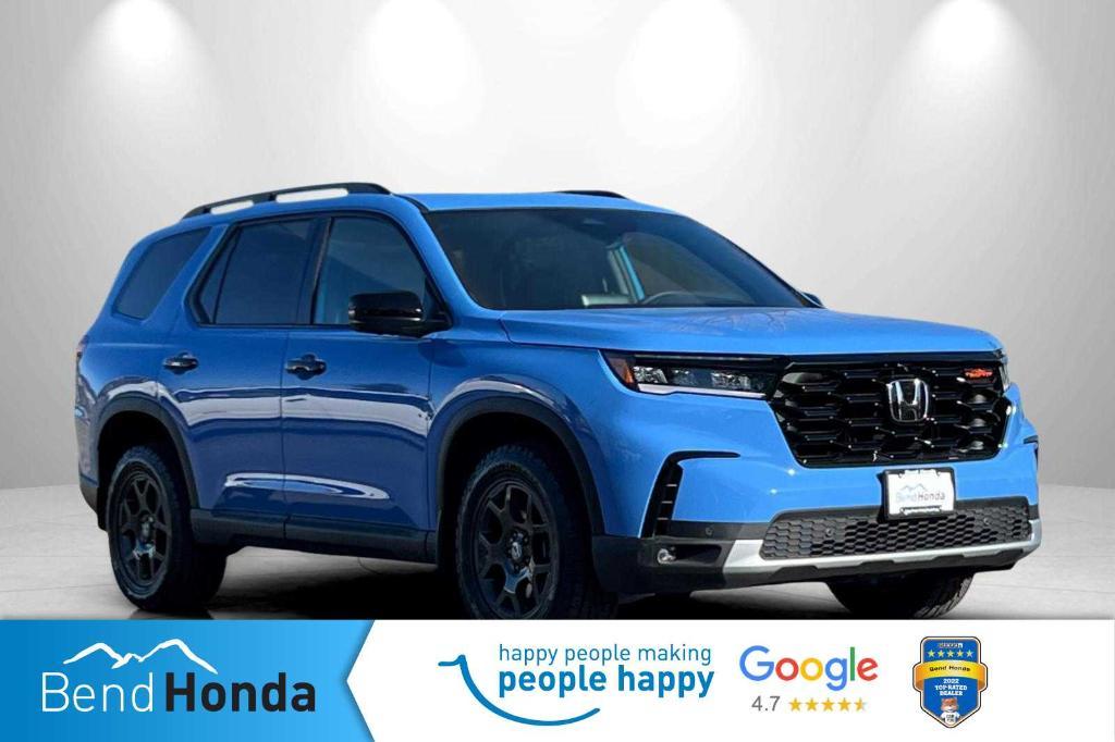 new 2025 Honda Pilot car, priced at $51,305