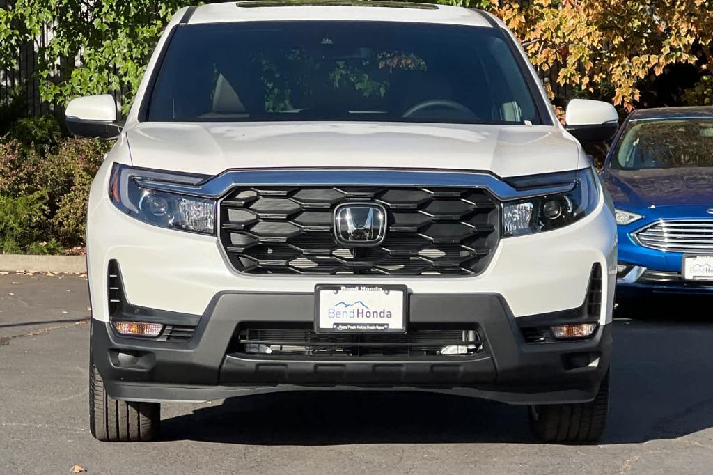 new 2025 Honda Passport car, priced at $44,250