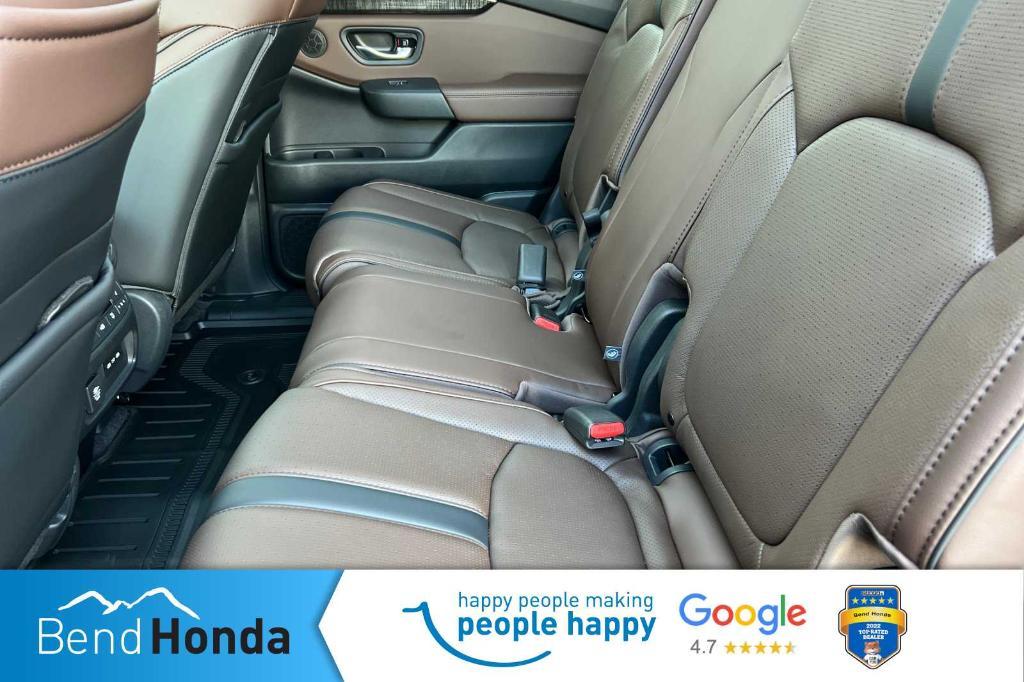 new 2025 Honda Pilot car, priced at $54,985