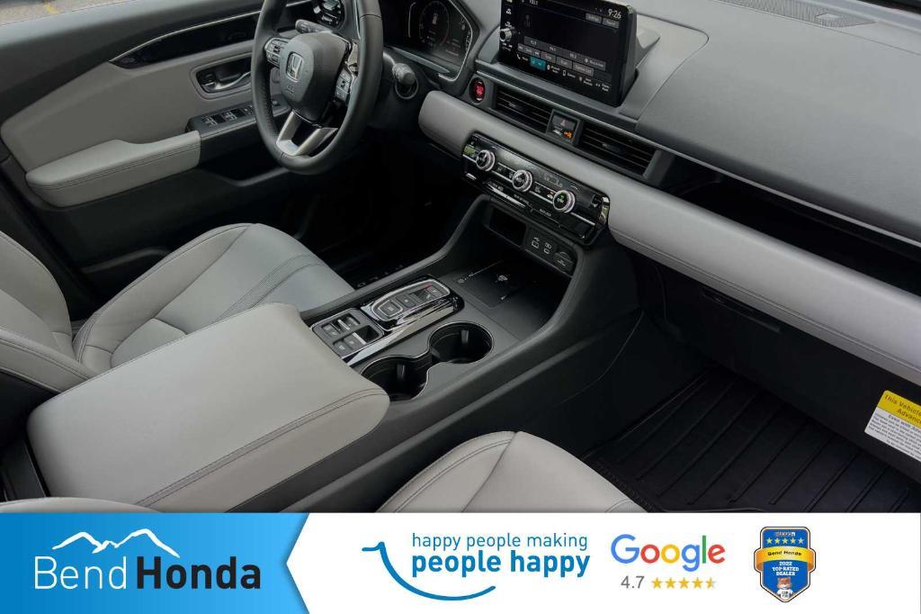 new 2025 Honda Pilot car, priced at $47,050