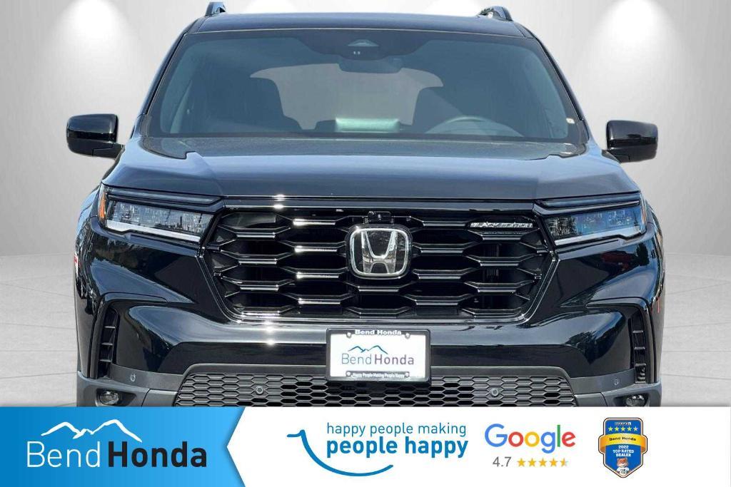new 2025 Honda Pilot car, priced at $56,030