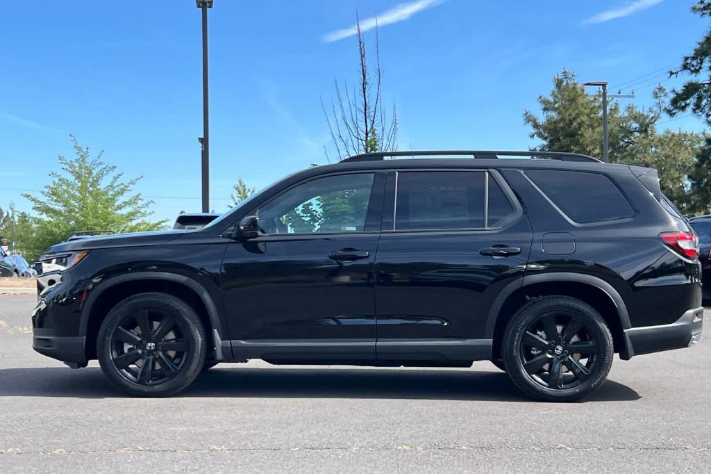 new 2025 Honda Pilot car, priced at $53,126